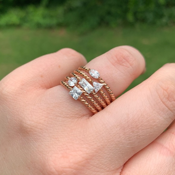 5-band Rhinestone Shape Rings - Picture 5 of 16